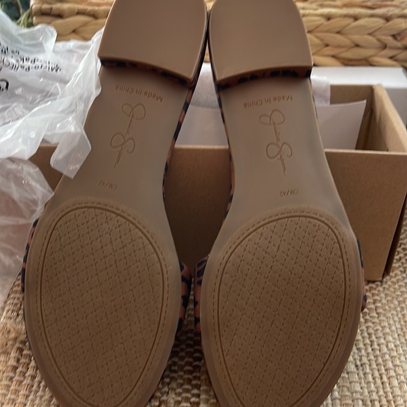 JESSICA SIMPSON
AILLE WOMENS ANIMAL PRINT CHEETAH PRINT Size 10 - Picture 8 of 9